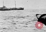 Image SMS Möwe coule le vapeur britannique Georgic dans Première Guerre Mondiale 'Océan Atlantique, 1916, de la seconde 15 séquences d'archives historiques vidéo 65675026653