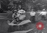 Image Peuple japonais Japon, 1952, de la seconde 1 séquences d'archives historiques vidéo 65675026679