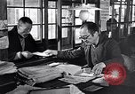 Image Peuple japonais Japon, 1952, de la seconde 56 séquences d'archives historiques vidéo 65675026679