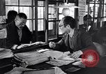 Image Peuple japonais Japon, 1952, de la seconde 59 séquences d'archives historiques vidéo 65675026679