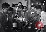 Standbild Japaner Japan, 1952, aus Sekunde 20 historischem Filmmaterial Videoclip 65675026681