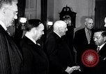 Image Des diplomates japonais se rendent aux États-Unis en 1952 United States USA, 1952, de la seconde 21 séquences d'archives historiques vidéo 65675026683