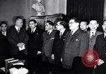 Image Des diplomates japonais se rendent aux États-Unis en 1952 United States USA, 1952, de la seconde 29 séquences d'archives historiques vidéo 65675026683