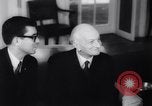 Image Antonio SEGNI Washington DC USA, 1964, de la seconde 46 séquences d'archives historiques vidéo 65675026685