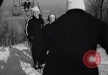 Immagine di Moda invernale Vermont United States USA, 1964, secondo 19 filmato di repertorio 65675026688