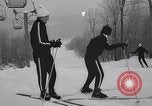 Immagine di Moda invernale Vermont United States USA, 1964, secondo 35 filmato di repertorio 65675026688