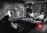 Immagine di Moda invernale Vermont United States USA, 1964, secondo 50 filmato di repertorio 65675026688