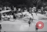 Standbild Joe Cabell Makaha Beach Hawaii USA, 1964, aus Sekunde 11 historischem Filmmaterial Videoclip 65675026689
