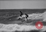 Standbild Joe Cabell Makaha Beach Hawaii USA, 1964, aus Sekunde 53 historischem Filmmaterial Videoclip 65675026689