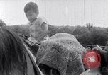 Standbild Head Start Familien United States USA, 1966, aus Sekunde 25 historischem Filmmaterial Videoclip 65675026698