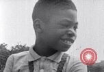 Standbild Head Start Familien United States USA, 1966, aus Sekunde 39 historischem Filmmaterial Videoclip 65675026698