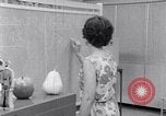 Standbild Head Start Familien United States USA, 1966, aus Sekunde 59 historischem Filmmaterial Videoclip 65675026698