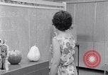 Standbild Head Start Familien United States USA, 1966, aus Sekunde 60 historischem Filmmaterial Videoclip 65675026698