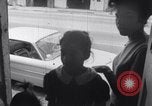 Standbild Operation Head Start Lehrer besucht eine Familie United States USA, 1966, aus Sekunde 18 historischem Filmmaterial Videoclip 65675026699