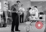 Standbild Operation Head Start Lehrer besucht eine Familie United States USA, 1966, aus Sekunde 42 historischem Filmmaterial Videoclip 65675026699