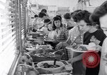 Standbild Operation Head Start Lehrer besucht eine Familie United States USA, 1966, aus Sekunde 47 historischem Filmmaterial Videoclip 65675026699