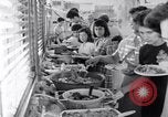 Standbild Operation Head Start Lehrer besucht eine Familie United States USA, 1966, aus Sekunde 48 historischem Filmmaterial Videoclip 65675026699
