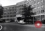 Standbild Babys im Kinderzimmer Morristown New Jersey USA, 1957, aus Sekunde 30 historischem Filmmaterial Videoclip 65675026700