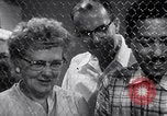 Standbild junge Männer der verschiedenen sozialen und wirtschaftlichen Klassen Madison New Jersey USA, 1957, aus Sekunde 23 historischem Filmmaterial Videoclip 65675026701