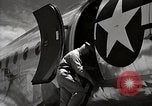 Standbild 1 Jahrestag Japan Bombardierung Insel Tinian Marianen, 1945, aus Sekunde 15 historischem Filmmaterial Videoclip 65675026707