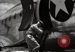 Standbild 1 Jahrestag Japan Bombardierung Insel Tinian Marianen, 1945, aus Sekunde 18 historischem Filmmaterial Videoclip 65675026707
