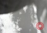 Standbild 1 Jahrestag Japan Bombardierung Insel Tinian Marianen, 1945, aus Sekunde 7 historischem Filmmaterial Videoclip 65675026710
