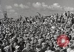 Standbild 1 Jahrestag Japan Bombardierung Insel Tinian Marianen, 1945, aus Sekunde 32 historischem Filmmaterial Videoclip 65675026711
