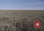 Standbild USAAF Bombenabwürfe Szenen in Zweiten Weltkrieg Omaha Nebraska United States USA, 1963, aus Sekunde 29 historischem Filmmaterial Videoclip 65675026715
