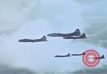 Standbild USAAF Bombenabwürfe Szenen in Zweiten Weltkrieg Omaha Nebraska United States USA, 1963, aus Sekunde 52 historischem Filmmaterial Videoclip 65675026715