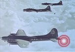 Standbild USAAF Bombenabwürfe Szenen in Zweiten Weltkrieg Omaha Nebraska United States USA, 1963, aus Sekunde 53 historischem Filmmaterial Videoclip 65675026715