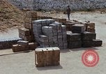 Standbild erfasst Munition Vietnam, 1968, aus Sekunde 13 historischem Filmmaterial Videoclip 65675026722
