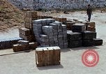 Standbild erfasst Munition Vietnam, 1968, aus Sekunde 19 historischem Filmmaterial Videoclip 65675026722
