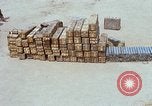 Standbild erfasst Munition Vietnam, 1968, aus Sekunde 30 historischem Filmmaterial Videoclip 65675026722