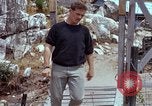Standbild erfasst Munition Vietnam, 1968, aus Sekunde 49 historischem Filmmaterial Videoclip 65675026722