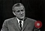 Immagine di William Fulbright J United States USA, 1966, secondo 6 filmato di repertorio 65675026730