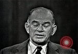 Immagine di William Fulbright J United States USA, 1966, secondo 38 filmato di repertorio 65675026730