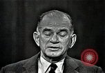 Immagine di William Fulbright J United States USA, 1966, secondo 41 filmato di repertorio 65675026730