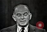 Immagine di William Fulbright J United States USA, 1966, secondo 48 filmato di repertorio 65675026730