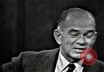 Immagine di William Fulbright J United States USA, 1966, secondo 52 filmato di repertorio 65675026730
