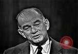 Immagine di William Fulbright J United States USA, 1966, secondo 55 filmato di repertorio 65675026730