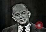 Immagine di William Fulbright J United States USA, 1966, secondo 57 filmato di repertorio 65675026730