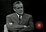Immagine di Il senatore Fullbright United States USA, 1966, secondo 6 filmato di repertorio 65675026731