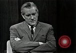 Immagine di Il senatore Fullbright United States USA, 1966, secondo 14 filmato di repertorio 65675026731