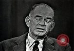 Immagine di Il senatore Fullbright United States USA, 1966, secondo 60 filmato di repertorio 65675026731