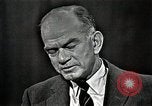 Immagine di Il senatore Fullbright United States USA, 1966, secondo 13 filmato di repertorio 65675026732
