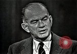 Immagine di Il senatore Fullbright United States USA, 1966, secondo 48 filmato di repertorio 65675026732