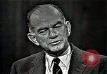 Immagine di Il senatore Fullbright United States USA, 1966, secondo 50 filmato di repertorio 65675026732