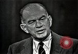 Immagine di Il senatore Fullbright United States USA, 1966, secondo 52 filmato di repertorio 65675026732