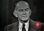 Immagine di Il senatore Fullbright United States USA, 1966, secondo 54 filmato di repertorio 65675026732