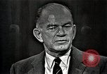 Immagine di Il senatore Fullbright United States USA, 1966, secondo 55 filmato di repertorio 65675026732
